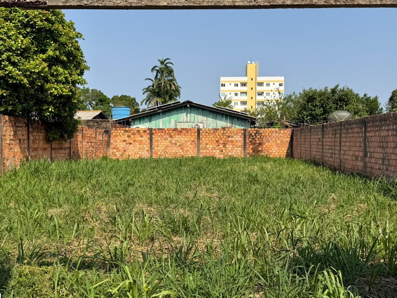 Terreno 12×30 – Bem localizado
